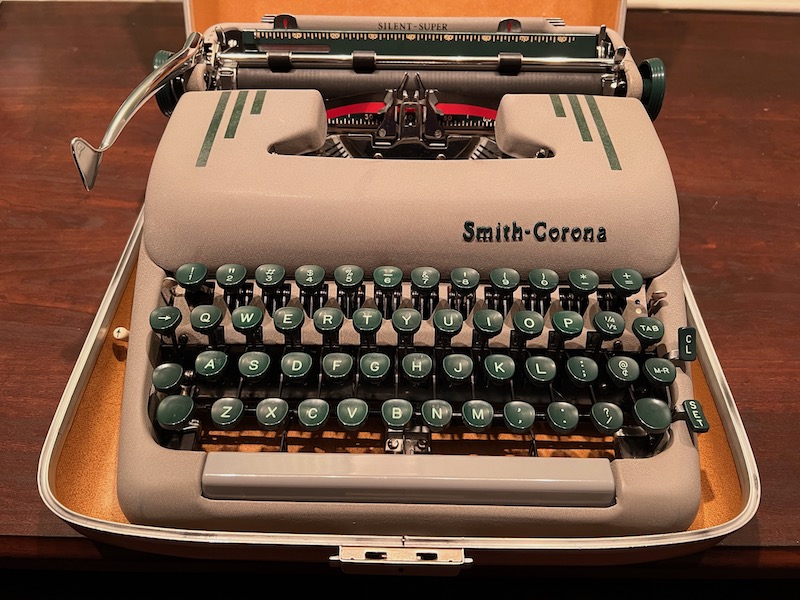 Smith Corona Silent-Super typewriter